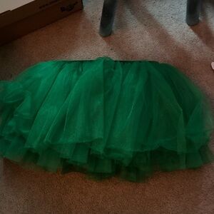 womens small green tulle skirt
